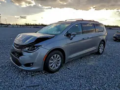 2C4RC1BG1HR569648 2017 CHRYSLER PACIFICA