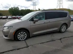 2C4RC1BG1HR576017 2017 CHRYSLER PACIFICA