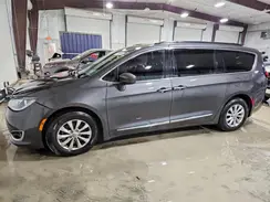 2C4RC1BG1HR576745 2017 CHRYSLER PACIFICA