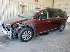 2C4RC1BG1HR584683 2017 CHRYSLER PACIFICA