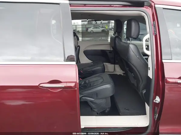 2C4RC1BG1HR591150 2017 CHRYSLER PACIFICA - Image 8