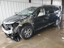 2C4RC1BG1HR607864 2017 CHRYSLER PACIFICA
