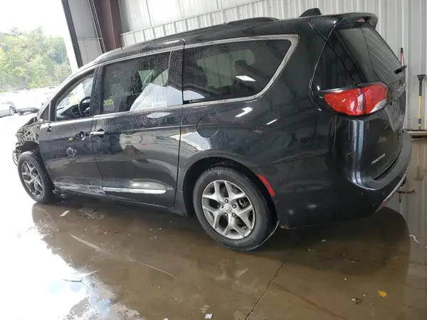 2C4RC1BG1HR607864 2017 CHRYSLER PACIFICA - Image 2