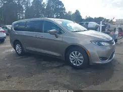 2C4RC1BG1HR610229 2017 CHRYSLER PACIFICA