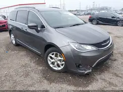 2C4RC1BG1HR611235 2017 CHRYSLER PACIFICA