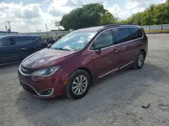 2C4RC1BG1HR613163 2017 CHRYSLER PACIFICA