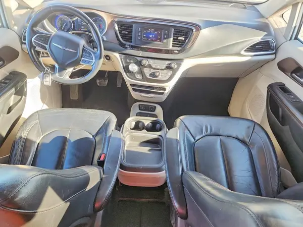 2C4RC1BG1HR621683 2017 CHRYSLER PACIFICA - Image 8