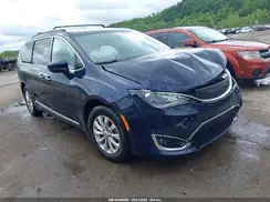 2C4RC1BG1HR634210 2017 CHRYSLER PACIFICA