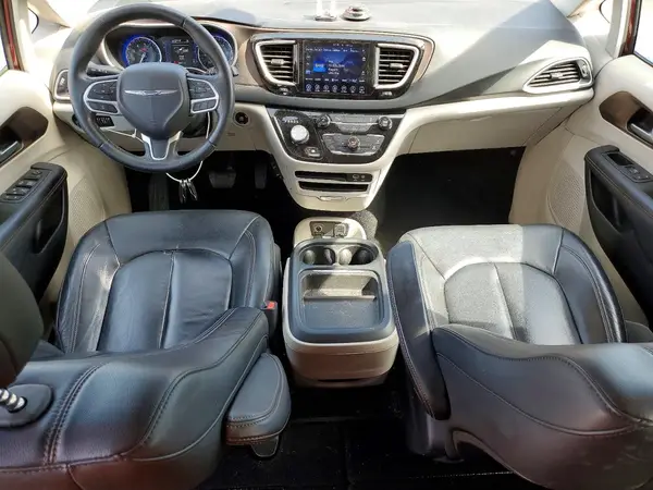 2C4RC1BG1HR654411 2017 CHRYSLER PACIFICA - Image 8