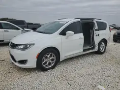 2C4RC1BG1HR654800 2017 CHRYSLER PACIFICA