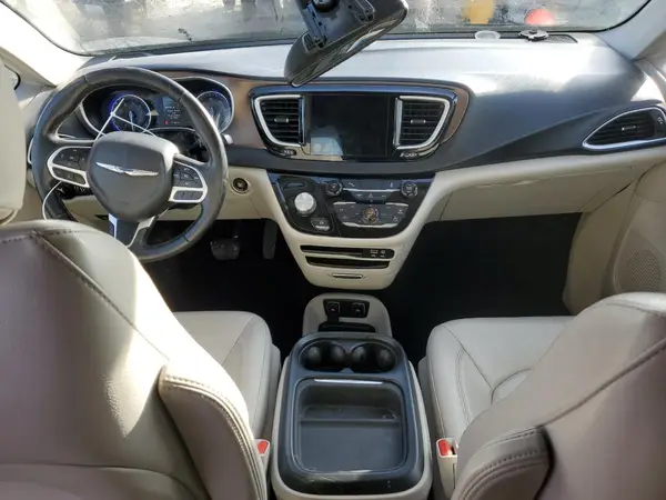 2C4RC1BG1HR656398 2017 CHRYSLER PACIFICA - Image 8