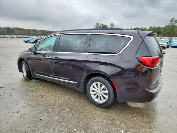 2C4RC1BG1HR660533 2017 CHRYSLER PACIFICA - Image 2