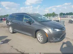 2C4RC1BG1HR661519 2017 CHRYSLER PACIFICA