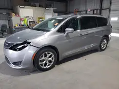 2C4RC1BG1HR667711 2017 CHRYSLER PACIFICA