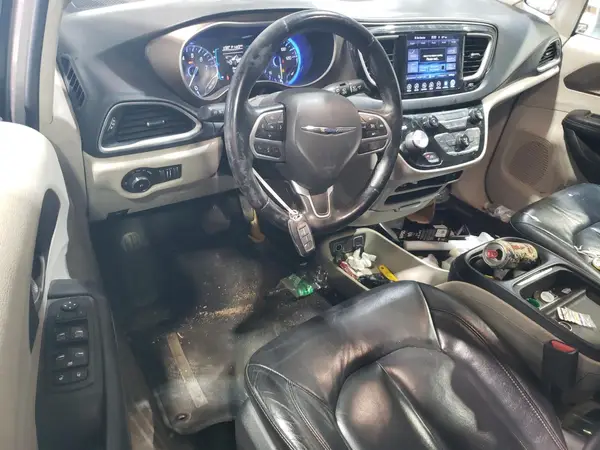 2C4RC1BG1HR667711 2017 CHRYSLER PACIFICA - Image 8