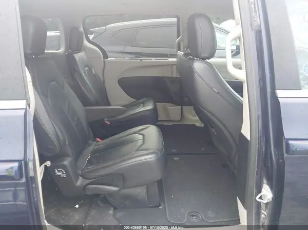 2C4RC1BG1HR675968 2017 CHRYSLER PACIFICA - Image 8