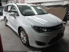 2C4RC1BG1HR683133 2017 CHRYSLER PACIFICA
