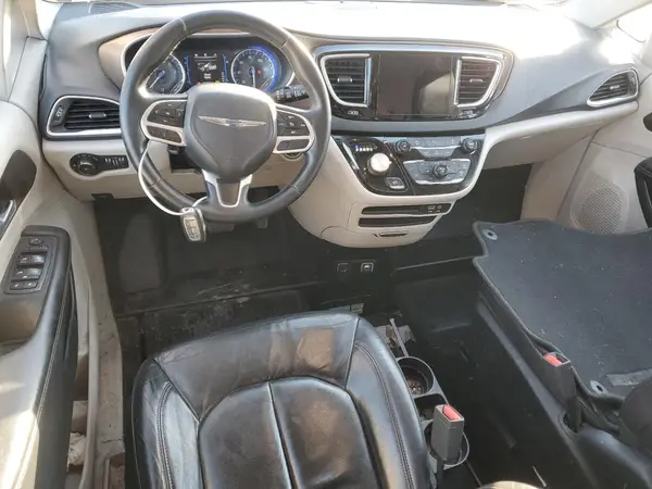 2C4RC1BG1HR688719 2017 CHRYSLER PACIFICA - Image 8