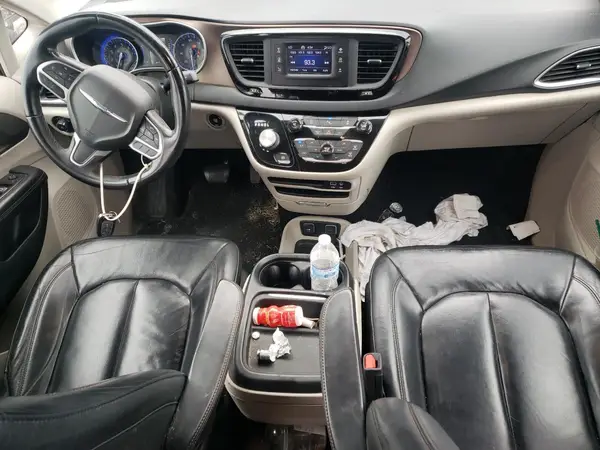 2C4RC1BG1HR703087 2017 CHRYSLER PACIFICA - Image 8