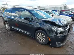 2C4RC1BG1HR730306 2017 CHRYSLER PACIFICA