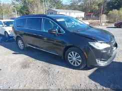 2C4RC1BG1HR759448 2017 CHRYSLER PACIFICA