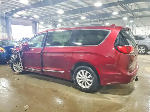 2C4RC1BG1HR768893 2017 CHRYSLER PACIFICA - Image 2