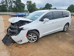 2C4RC1BG1HR820331 2017 CHRYSLER PACIFICA