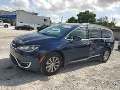 2C4RC1BG1HR821530 2017 CHRYSLER PACIFICA