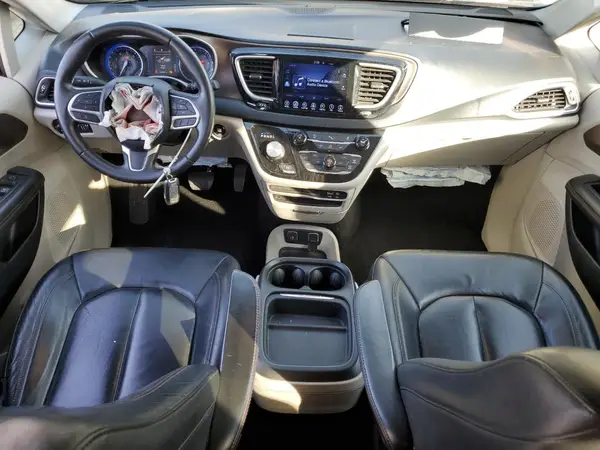 2C4RC1BG1HR831619 2017 CHRYSLER PACIFICA - Image 8