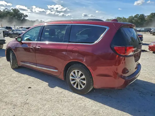 2C4RC1BG1HR832561 2017 CHRYSLER PACIFICA - Image 2