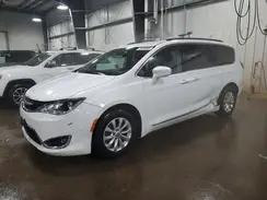 2C4RC1BG1HR832589 2017 CHRYSLER PACIFICA