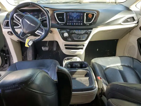 2C4RC1BG1JR101618 2018 CHRYSLER PACIFICA - Image 8