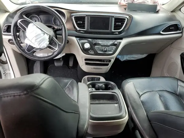 2C4RC1BG1JR110139 2018 CHRYSLER PACIFICA - Image 8