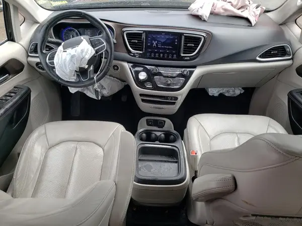 2C4RC1BG1JR126647 2018 CHRYSLER PACIFICA - Image 8