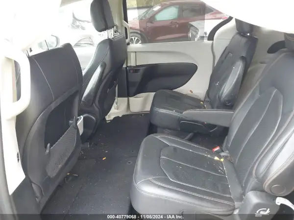 2C4RC1BG1JR142685 2018 CHRYSLER PACIFICA - Image 8