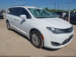 2C4RC1BG1JR142797 2018 CHRYSLER PACIFICA
