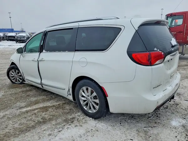 2C4RC1BG1JR154979 2019 CHRYSLER PACIFICA - Image 2