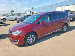2C4RC1BG1JR158076 2018 CHRYSLER PACIFICA