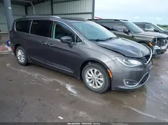 2C4RC1BG1JR185794 2018 CHRYSLER PACIFICA