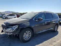 2C4RC1BG1JR186167 2018 CHRYSLER PACIFICA