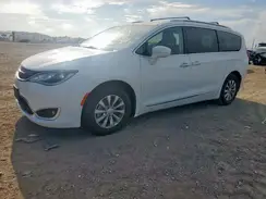 2C4RC1BG1JR211259 2018 CHRYSLER PACIFICA
