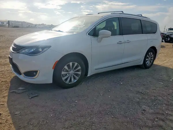 2C4RC1BG1JR211259 2018 CHRYSLER PACIFICA - Image 1