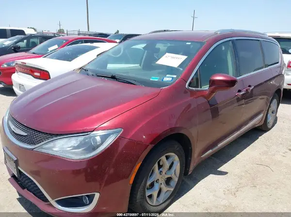2C4RC1BG1JR219054 2018 CHRYSLER PACIFICA - Image 2