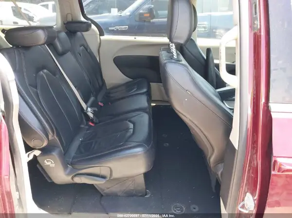 2C4RC1BG1JR219054 2018 CHRYSLER PACIFICA - Image 8
