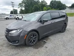 2C4RC1BG1JR226957 2018 CHRYSLER PACIFICA