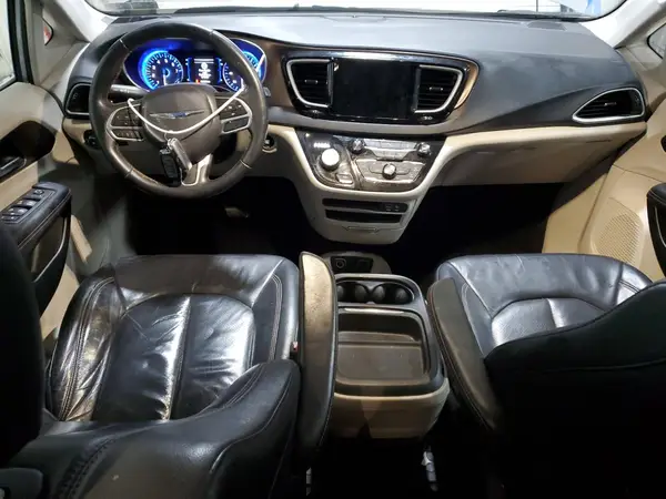 2C4RC1BG1JR233763 2018 CHRYSLER PACIFICA - Image 8