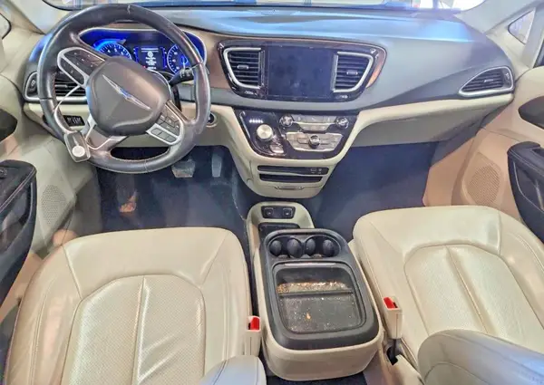 2C4RC1BG1JR236131 2018 CHRYSLER PACIFICA - Image 8