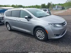 2C4RC1BG1JR262941 2018 CHRYSLER PACIFICA