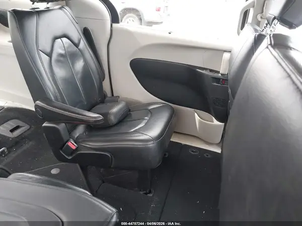 2C4RC1BG1JR262941 2018 CHRYSLER PACIFICA - Image 8