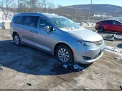 2C4RC1BG1JR269727 2018 CHRYSLER PACIFICA